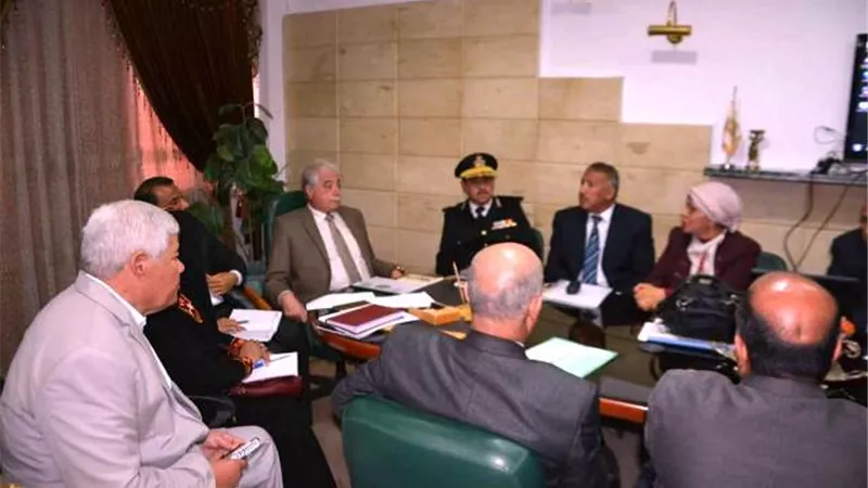 محافظ جنوب سيناء يرأس الاجتماع الثالث لحماية الطفل