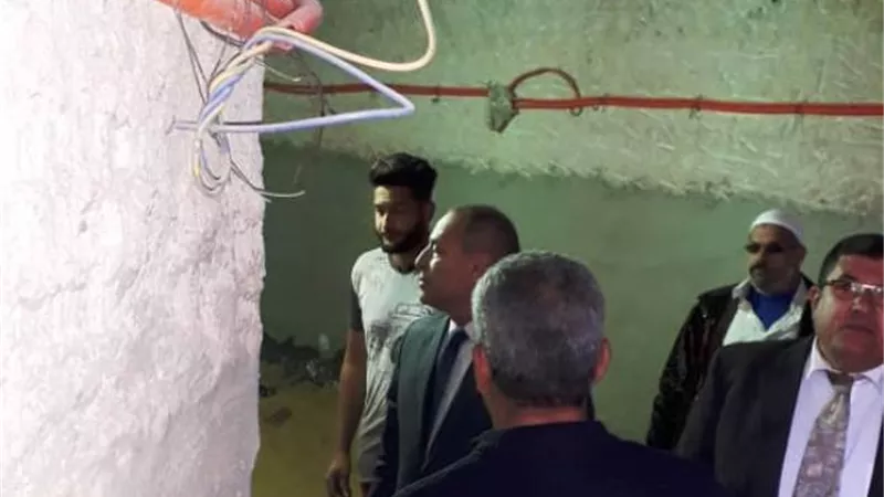 نائب محافظ القاهرة يتفقد نفق احمد عصمت لافتتاحه مارس المقبل