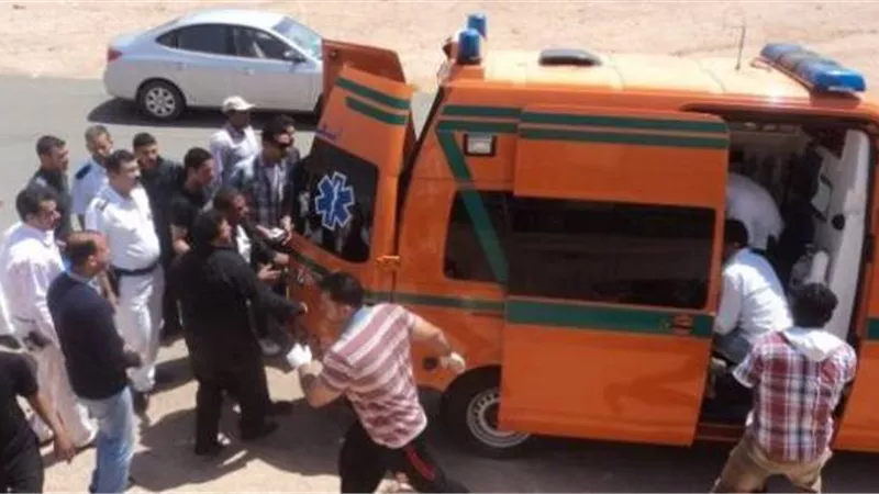 إصابة ١١ من عمال الزراعه فى انقلاب تروسيكل ببنى سويف