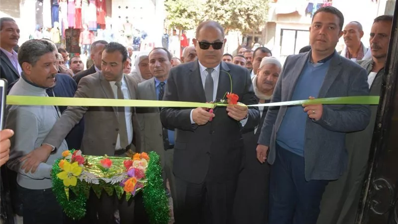 محافظ الغربية يفتتح مشروعات خدمية بقرى مركز طنطا .. صور