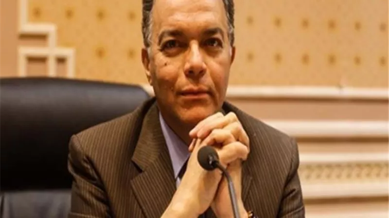 وزير النقل يتابع معدلات تنفيذ الخط الثالث للمترو