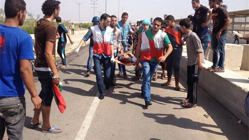 اصابة 30 طفلاً بالاختناق خلال اعتداءات إسرائيلية على مدرسة بالخليل