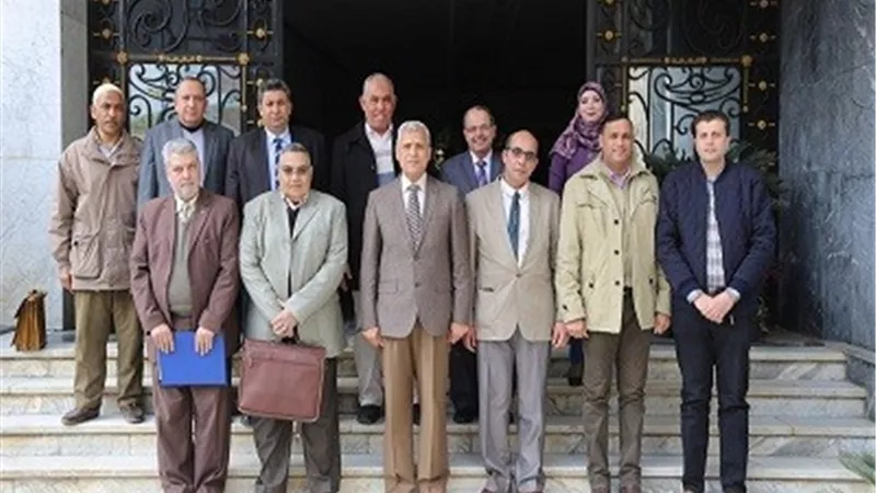محافظ المنوفية يعقد إجتماعاً لبحث سبل التعاون مع الهيئة القومية للإنتاج الحربي