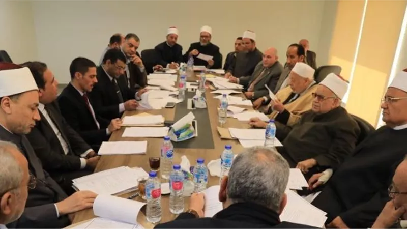البحوث الفقهية تناقش بعض الأفكار المغلوطة للرد على شبهات المتطرفين