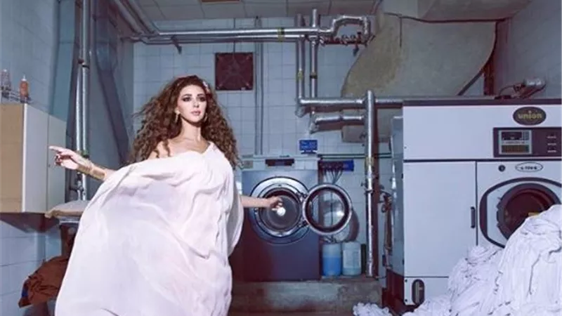 صور ساخنة لميريام فارس بالـ