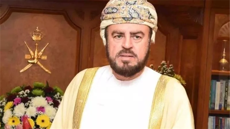 أسعد بن طارق يترأس وفد سلطنة عُمان في قمة شرم الشيخ