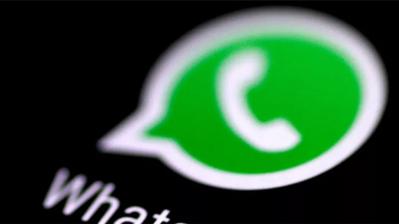 خلل في تطبيق واتسآب يهدد خصوصية مستخدميه
