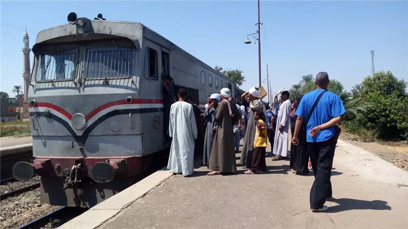 قطار يسحل شاب لمسافة 200 مترا حتى الموت بالمنوفية
