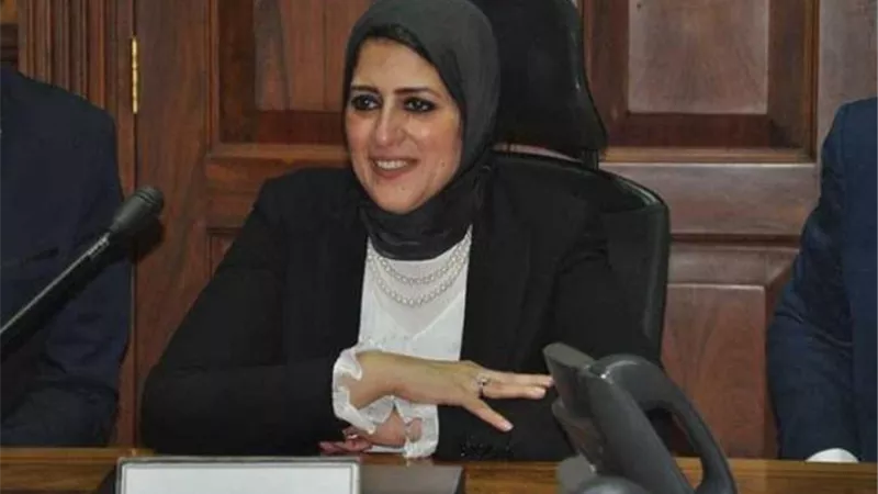 وزيرة الصحة تطلق الحملة القومية للتطعيم ضد شلل الأطفال من بورسعيد.. غداً