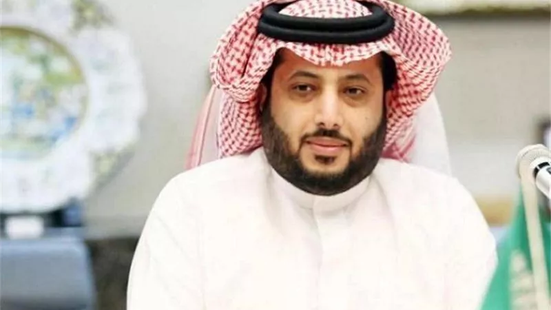رسالة نارية من تركى ال الشيخ لمجلس إدارة الأهلى.. صور