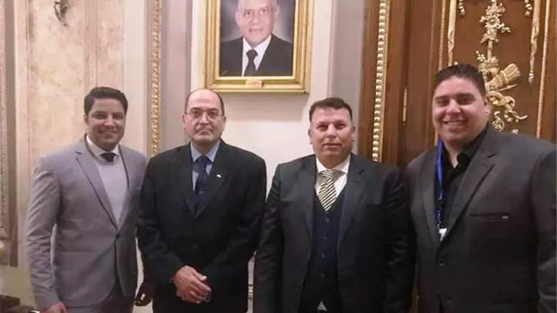 إبراهيم حجازى يهدد بالإستقالة من البرلمان بسبب أزمة أمناء الشروق بالصور
