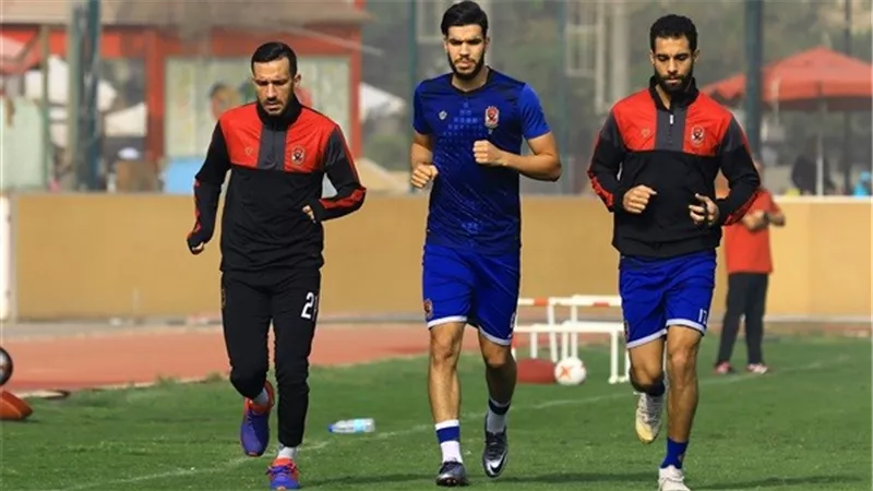 الاهلى يوضح حقيقة إيقاف السولية ومعلول