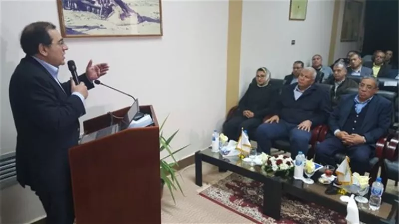 وزير البترول يعلن عودة الروح لمشروع فوسفات أبو طرطور