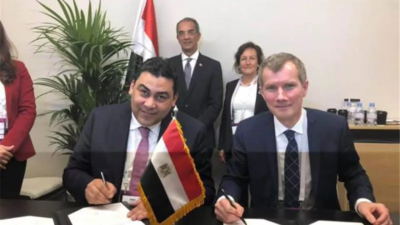 طلعت يبحث تدشين مركز للخدمات الرقمية لعملاء شركة اريكسون العالمية في منطقة الشرق الأوسط وأفريقيا