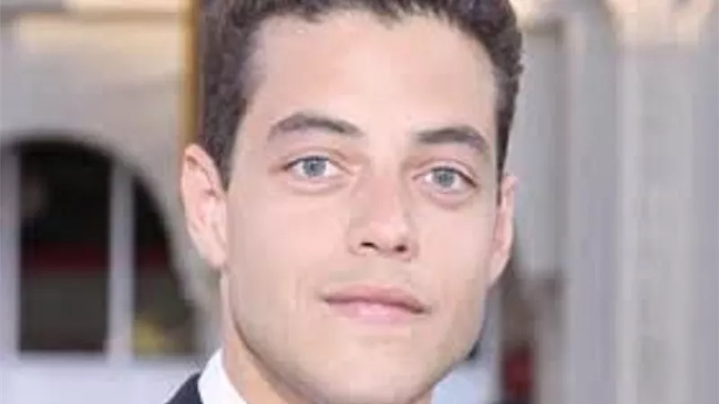 تعرف على أسرة رامى مالك .. صور