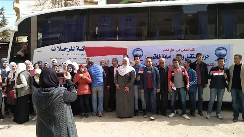 مستقبل وطن بفاقوس : أتوبيسات لنقل الطلاب المتميزين لاداء الإمتحانات بالزقازيق