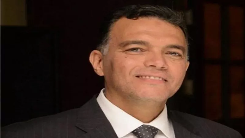 وزير النقل في زيارة لميناء سالدانها لبحث التعاون بين الجانبين في مجال النقل البحري