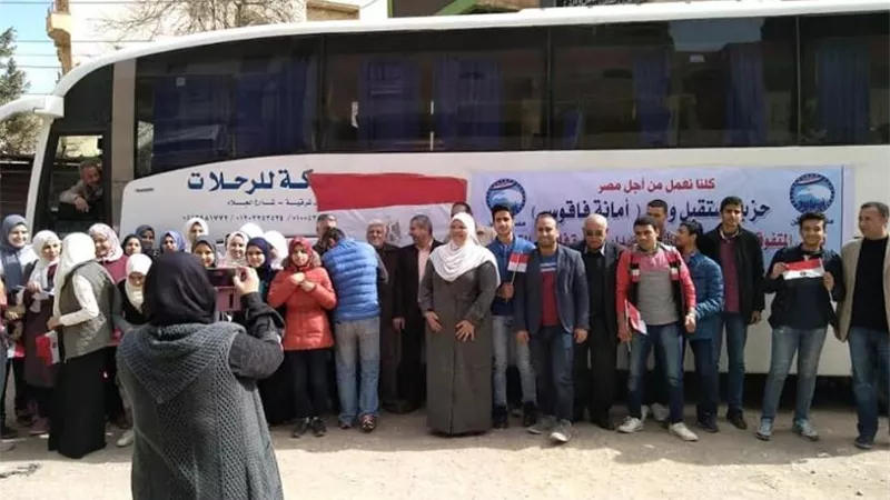 مستقبل وطن بفاقوس يوفر أتوبيسات لنقل الطلاب المتميزين