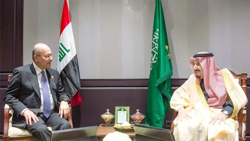 نشاط مكثف لخادم الحرمين الشريفين على هامش القمة العربية الأوروبية بشرم الشيخ