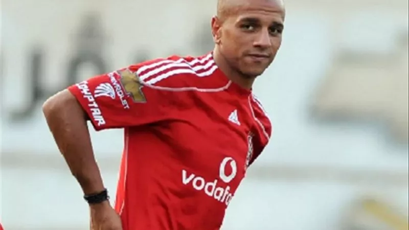 معتز إينو: بيراميدز يملك نجوم كبار.. ولكن سيبقى الاهلى والزمالك هما قطبا الكرة المصرية