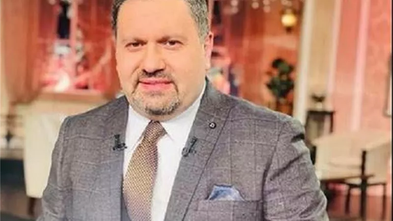 إدوارد يسخر من احمد حاتم .. والسبب 