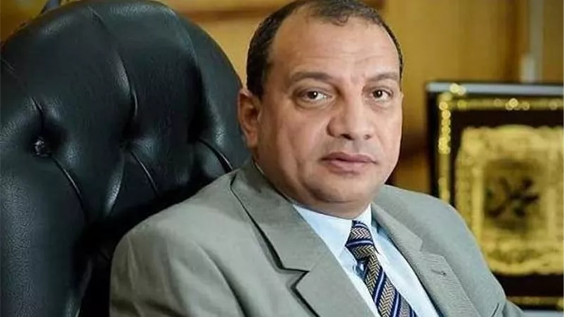 رئيس جامعة بني سويف يعزى أسر ضحايا القطار