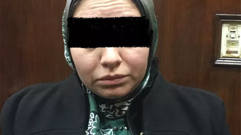 الهانم استولت على اموال عملاء شركة التأمين الكبرى بنظام البوستر