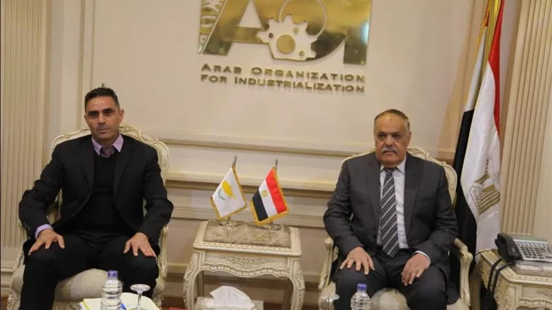 الهيئة العربية للتصنيع تستقبل مُلحق الدفاع القبرصي