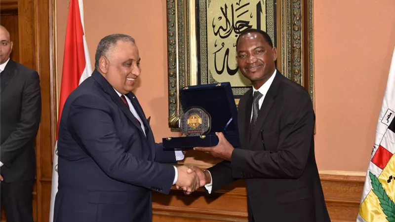 رئيس هيئة الرقابة الإدارية يستقبل وفداً من المجلس الاستشاري لمكافحة الفساد بالاتحاد الأفريقي