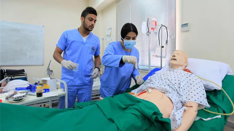 قرارات صادمة من نقابة الأطباء لطلاب الجامعات الخاصة