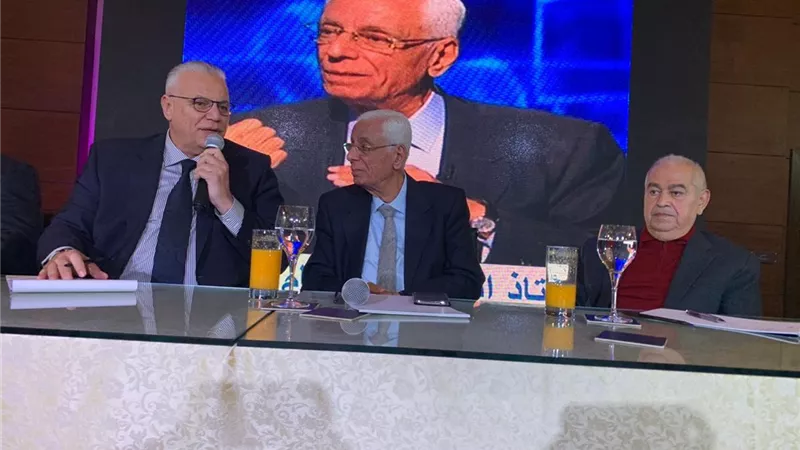 د.موافى ومنتصر٠٠ضيوف الصالون الثقافى لمنتدى الاسكندرية .. بالصور
