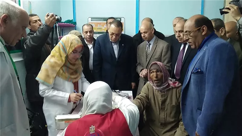 انطلاق المبادرة الرئاسية بالشرقية من مسجد الفتح والمطرانية الزقازيق ومستشفي الزقازيق