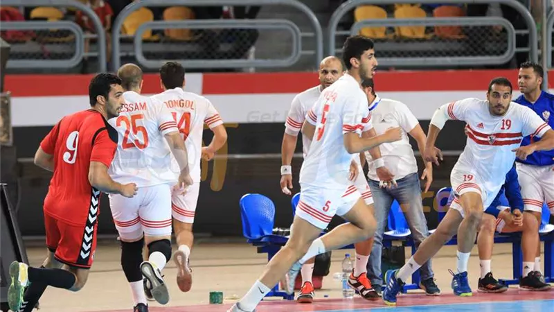 الزمالك يخطف التعادل مع الأهلى فى مباراة مثيرة بدورى اليد