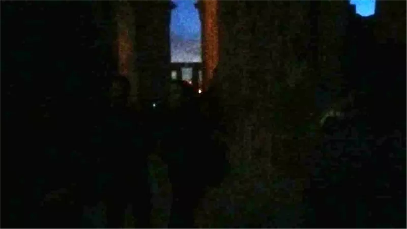 إنقطاع التيار الكهربائى عن نصف معبد الأقصر أثناء زيارة السياح