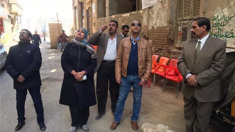 محافظ سوهاج - رفع الإشغالات بميدان (الشهيد)ويتفقد مشروع الكورنيش الغربي