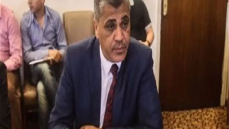 أمين سر البرلمان يطالب بتشكيل لجنة تقصي حقائق حول أوضاع السكك الحديدية