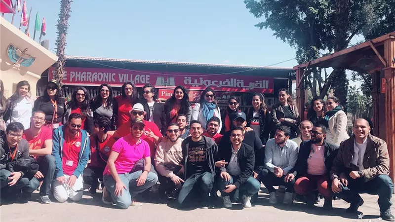 القرية الفرعونية تستضيف وفد شبابي من أبناء المصريين المقيمين بفرنسا