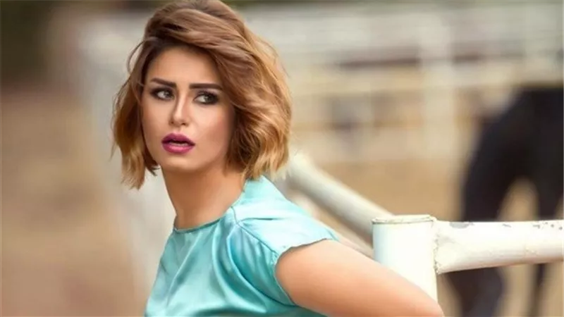 أحدث جلسة تصوير لـ منة فضالى تشعل انستجرام .. صور
