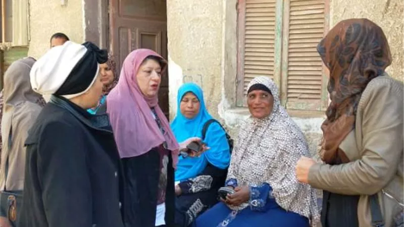 حمله لطرق الأبواب احتفالا باليوبيل الذهبى للمرأة ببنى سويف