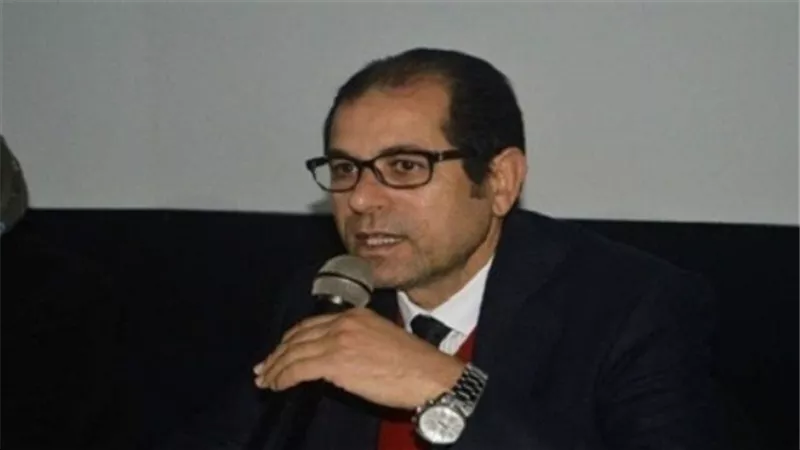 عامر : المصالحَ السياسيةِ والصراعاتِ الاقتصاديةِ هي التي تؤججُ الصراعاتِ بين الدول