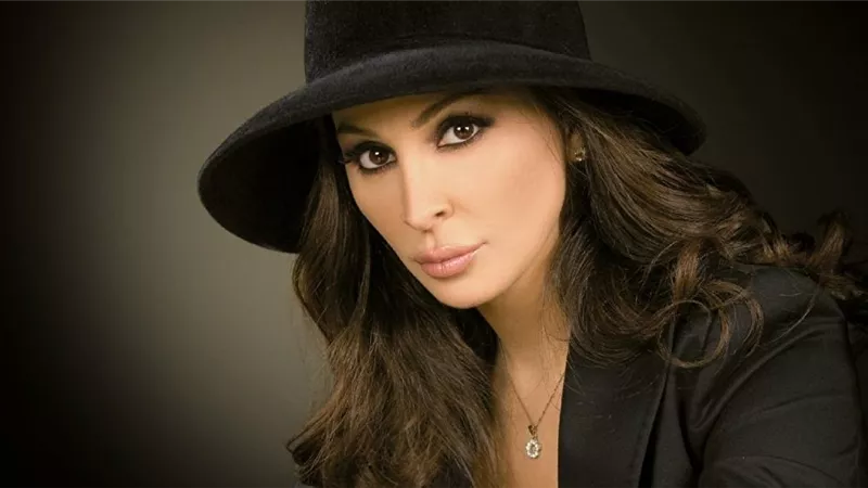 اليسا تفاجىء جمهورها بصورة تثير الجدل