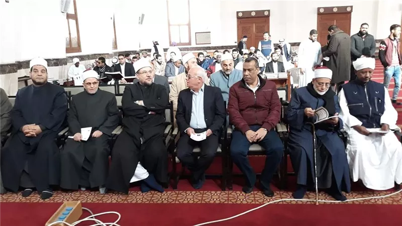 وزير الاوقاف ومحافظ بورسعيد يشهدان مسابقة الفائزون بالمسجد العباسي