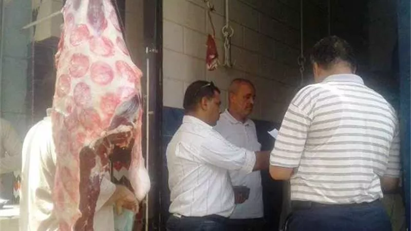 ضبط 200 كيلو لحوم بلديةغير صالحة للاستهلاك الآدمى بسوهاج