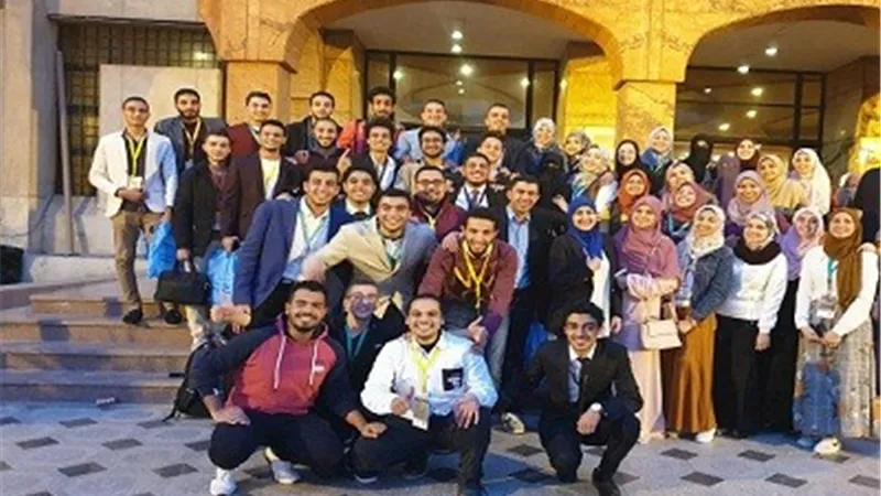 طب اسنان الأزهر تفوز بالمركز الأول في مسابقة أوائل الطلبة
