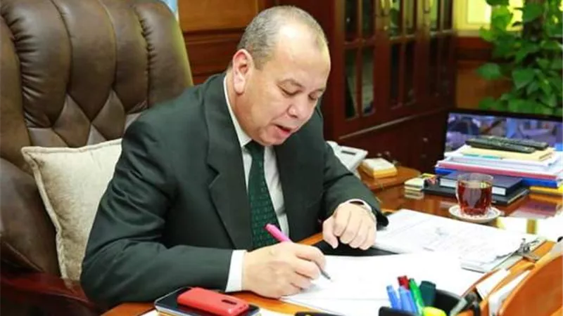 ضبط ٢٤٩٩ ك من اللحوم مجهولة المصدر بكفرالشيخ
