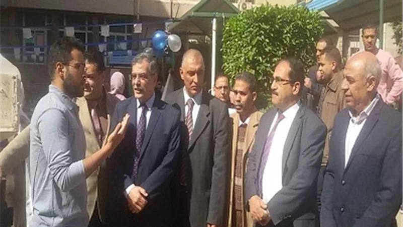 المغربي يتفقد المستشفى الجامعي ويشيد بالنشاط الطلابي