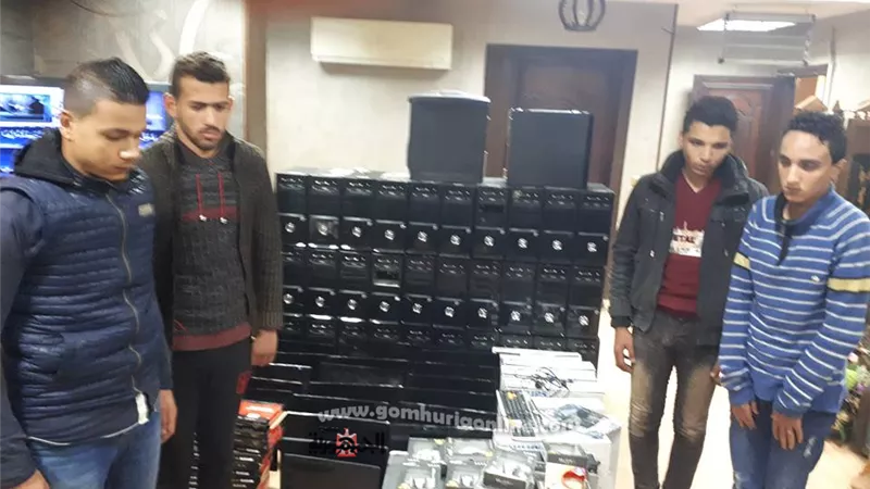 القبض على 4 طلاب خلال قيامهم بسرقة مدرسة ثانوي في الدقهلية