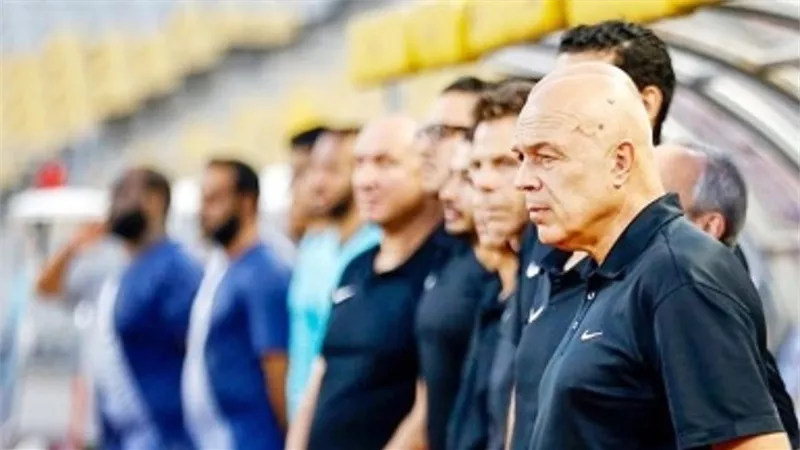 رسالة هامة من رئيس الزمالك للاعبيه قبل مواجهة بترو أتليتكو.. تعرف عليها