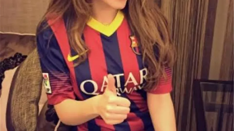 رسالة من فريق برشلونة الى الفنانة يارا .. والسبب مقطع فيديو