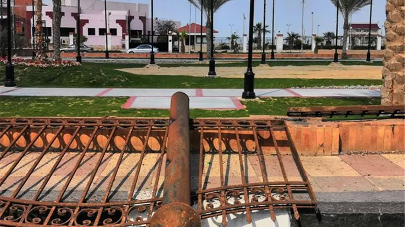 البدء في إزاله أسوار حديقه المنتزة ببورسعيد لتنضم لمبادره
